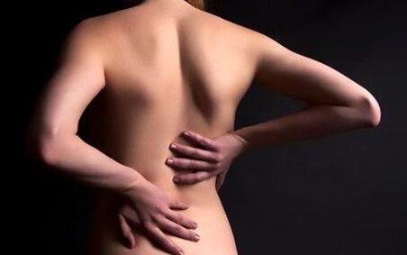bolečine v hrbtu s torakalno osteohondrozo fotografija 1