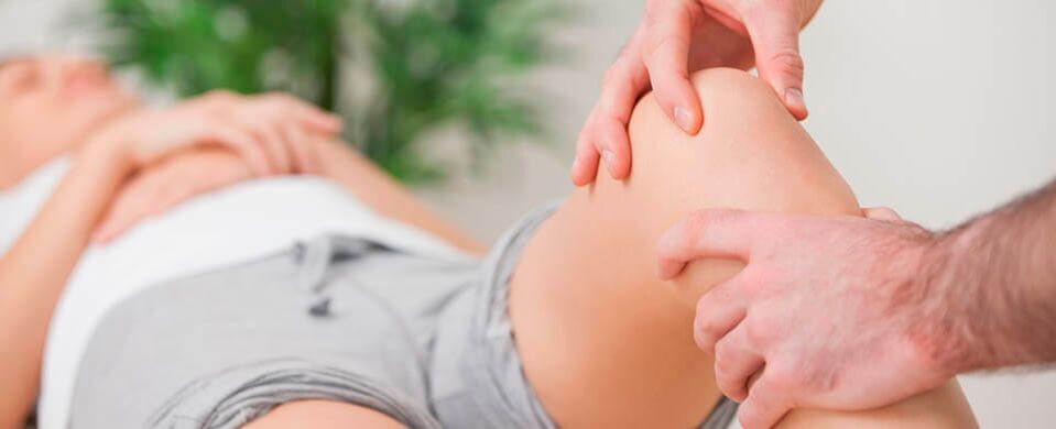 masaža proti bolečinam v kolenu