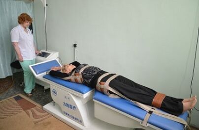 vleka hrbtenice za torakalno osteohondrozo